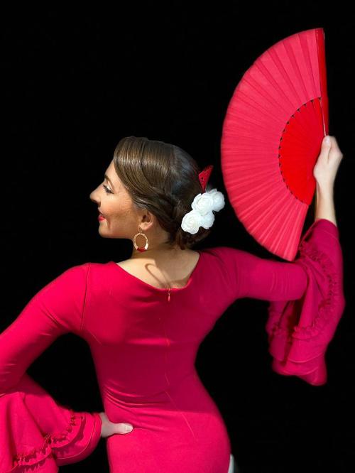 Iconographie - Danseuse du spectacle Fuego