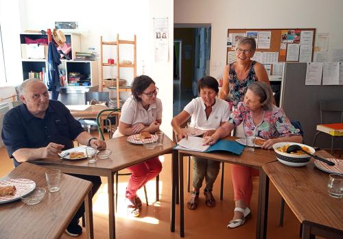 Iconographie - Atelier cuisine du Secours catholique