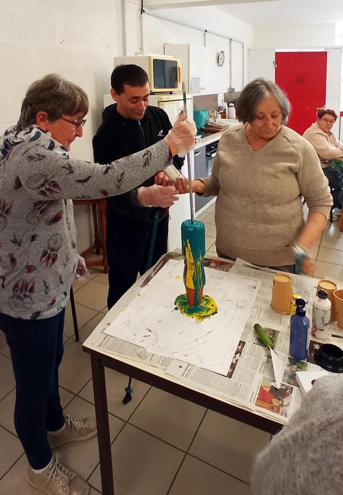 Iconographie - Atelier peinture du Secours catholique