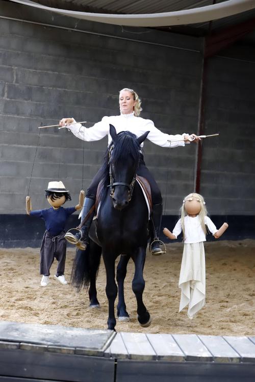 Iconographie - Spectacle de La Grange d'Asson