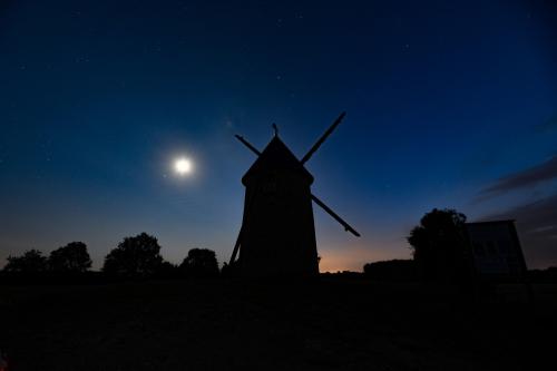 Iconographie - Nocturne au moulin Baron