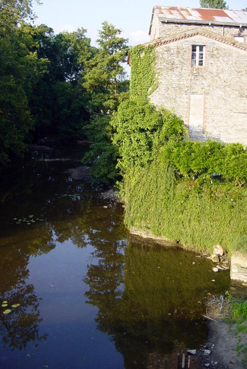 Iconographie - Moulin à eau Le Gué
