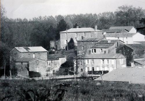 Iconographie - Le village du Gué