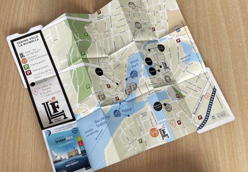 Iconographie - Réalisation d'un porte-carte