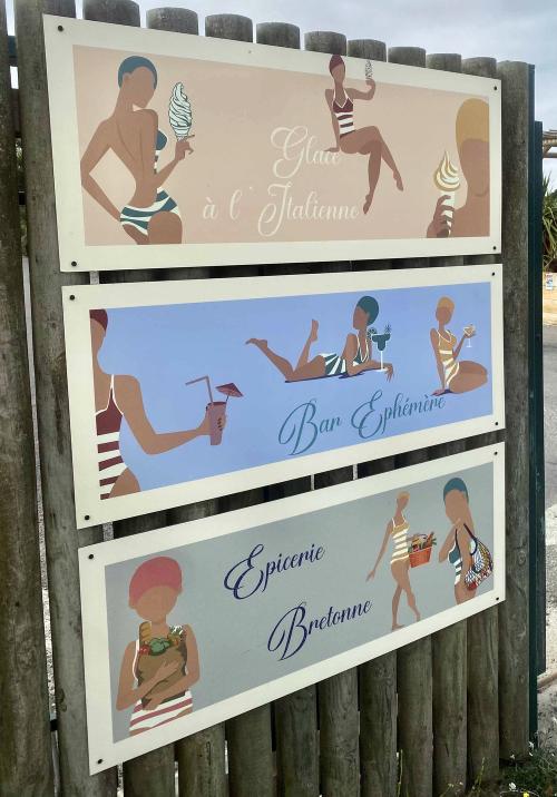 Iconographie - Les baigneuses de Bretagne Signalétique personnalisée pour le camping La Côte des Légendes à Plounéour-Brignogan-plages