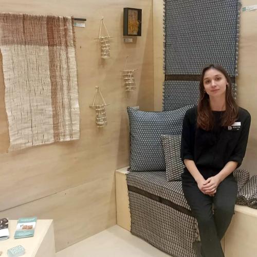 Iconographie - L'atelier de tissage Croix Bâton Croix