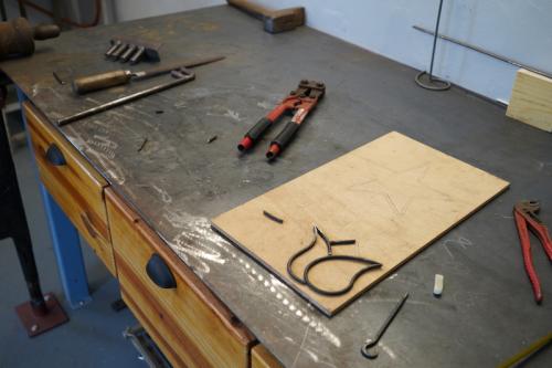 Iconographie - Outils en main