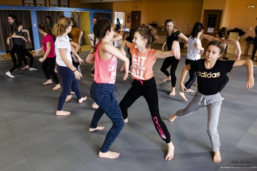 Iconographie - Institut musical de Vendée, cours de danse