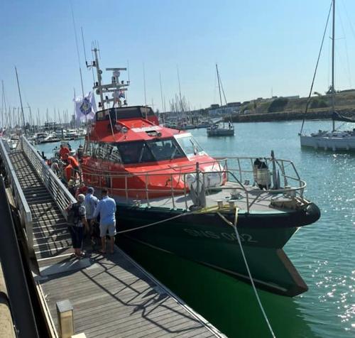 Iconographie - Les vedettes de la SNSM au port de la Meule