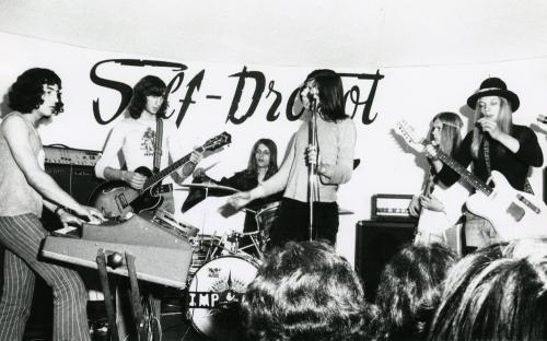 Iconographie - Le groupe Impact au Golf Drouot, à Paris