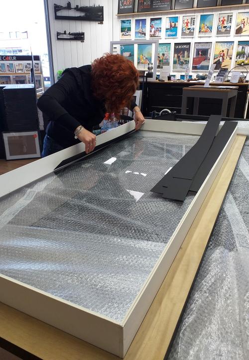 Iconographie - Vitrine combinaison surf