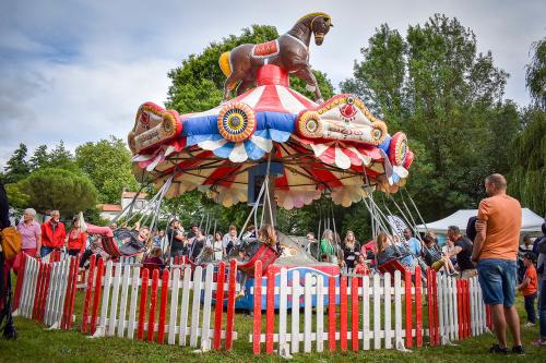 Iconographie - Location d'un manege par Envol