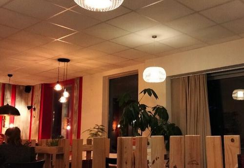 Iconographie - Restaurant Ô bell' endroit