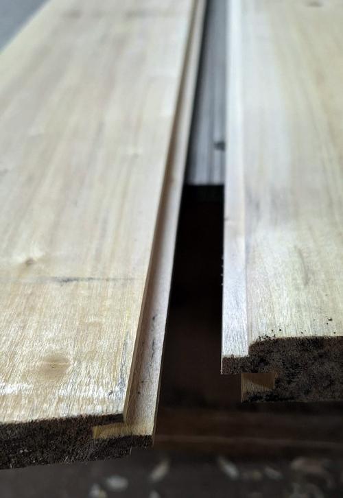 Iconographie - Les Sens du bois - Réalisation de lambri en bois local