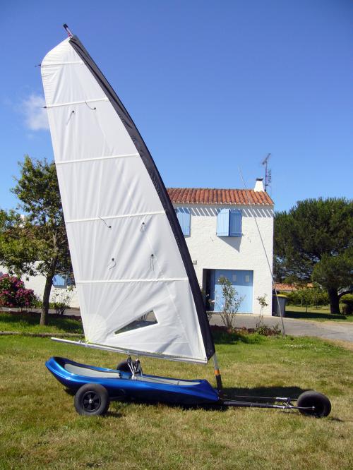 Iconographie - Pratique du char à voile sur la plage