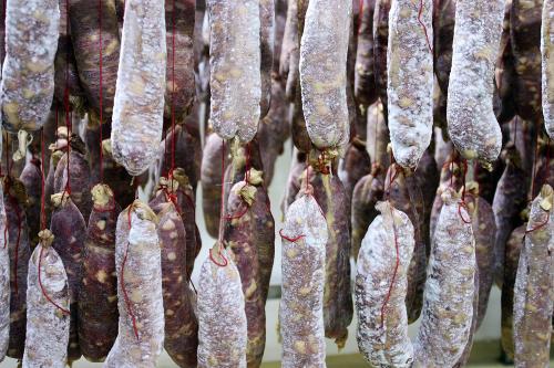 Iconographie - Fabrication de saucissons secs Fabien Tessier