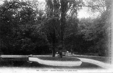 Iconographie - Jardin Dumaine, la pièce d'eau