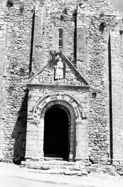 Iconographie - Façade de l'église St Nicolas