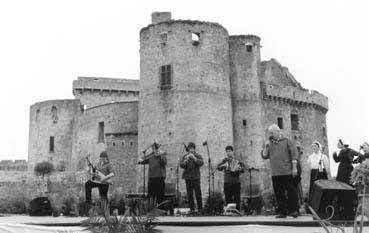 Iconographie - Sounurs sur scène à Clisson (44)