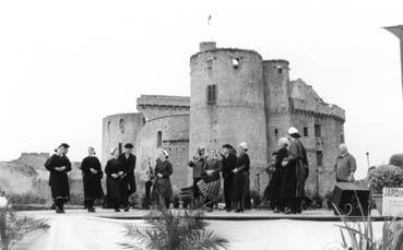 Iconographie - Tap Dou Païe sur scène à Clisson (44)