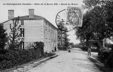 Iconographie - Hôtel de la Boule d'Or - Route du Breuil