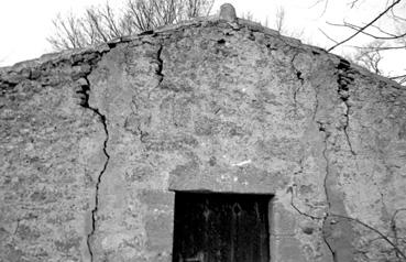 Iconographie - Façade du grenier à blé de l'Îlot