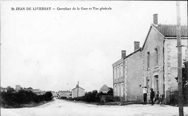 Iconographie - Carrefour de la gare et vue générale