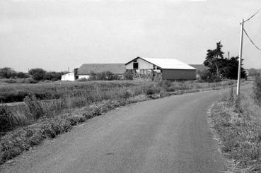 Iconographie - Le hangar de la ferme de la Grande Cheminée