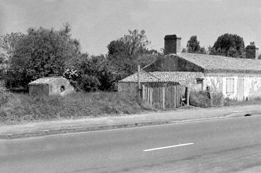 Iconographie - Maison, route des Sables, demoiselles Pénisson