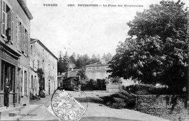 Iconographie - La place des Marronniers