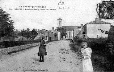 Iconographie - Entrée du bourg. Route de Challans