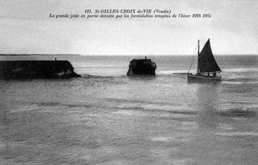 Iconographie - La grande jetée en partie détruite par les tempêtes