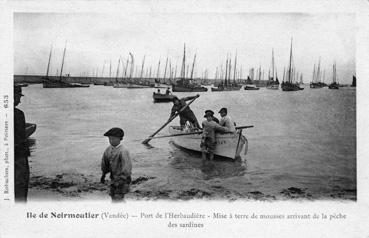 Iconographie - Port de l'Herbaudière - Mise à terre des mousses 