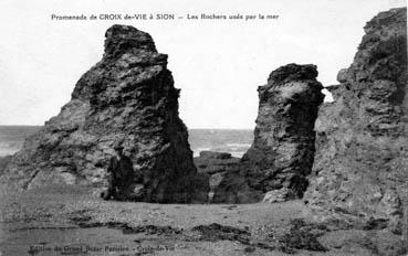 Iconographie - Les rochers usés par la mer