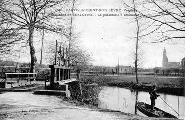 Iconographie - Pensionnat St-Gabriel - La passerelle à Chaussac