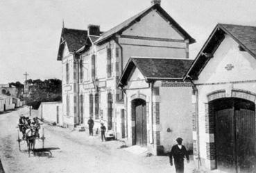 Iconographie - La route de la Mer et le bureau de Poste