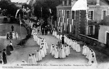 Iconographie - Procession de la Fête-Dieu - Boulevard de l'Eperon