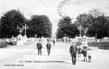 Iconographie - Escaliers du jardin de la Brèche