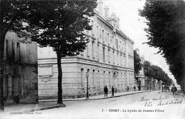 Iconographie - Le lycée de jeunes filles