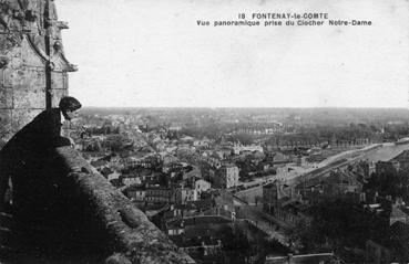 Iconographie - Vue panoramique prise du clocher Notre-Dame