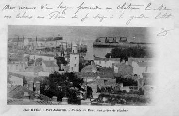 Iconographie - Port Joinville. Entrée du port, vue prise du clocher