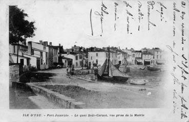 Iconographie - Port Joinville. Le quai Sadi-Carnot, vue prise de la mairie