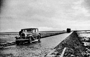 Iconographie - La passe du Gois reliant à marée basse l'Ile de Noirmoutier