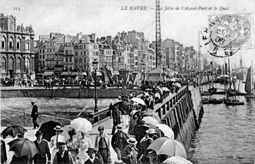 Iconographie - Le Havre - La jetée de l'avant-port et le quai
