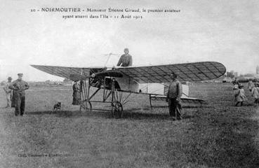 Iconographie - M. E. Giraud, 1er aviateur ayant atterri dans l'île