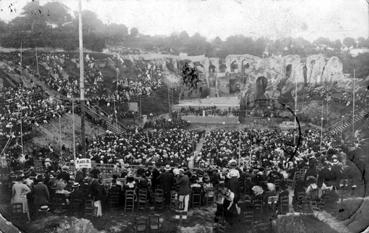 Iconographie - Spectacle dans les arènes