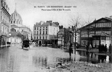 Iconographie - Les inondations, décembre 1910 - Place Lamoricière et rue Brasserie