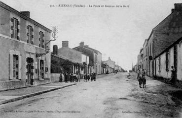 Iconographie - La poste et avenue de la gare