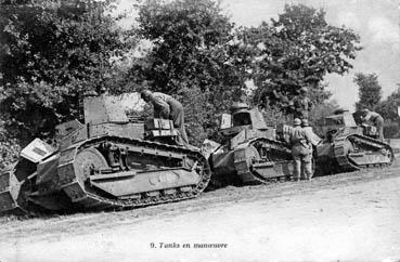 Iconographie - Tanks en manoeuvre