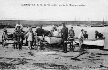 Iconographie - Le port de l'Herbaudière - Arrivée des pêcheurs